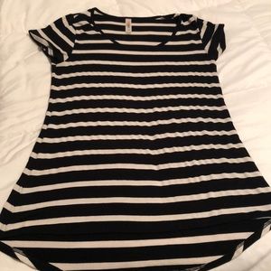 XXS lularoe Classic T